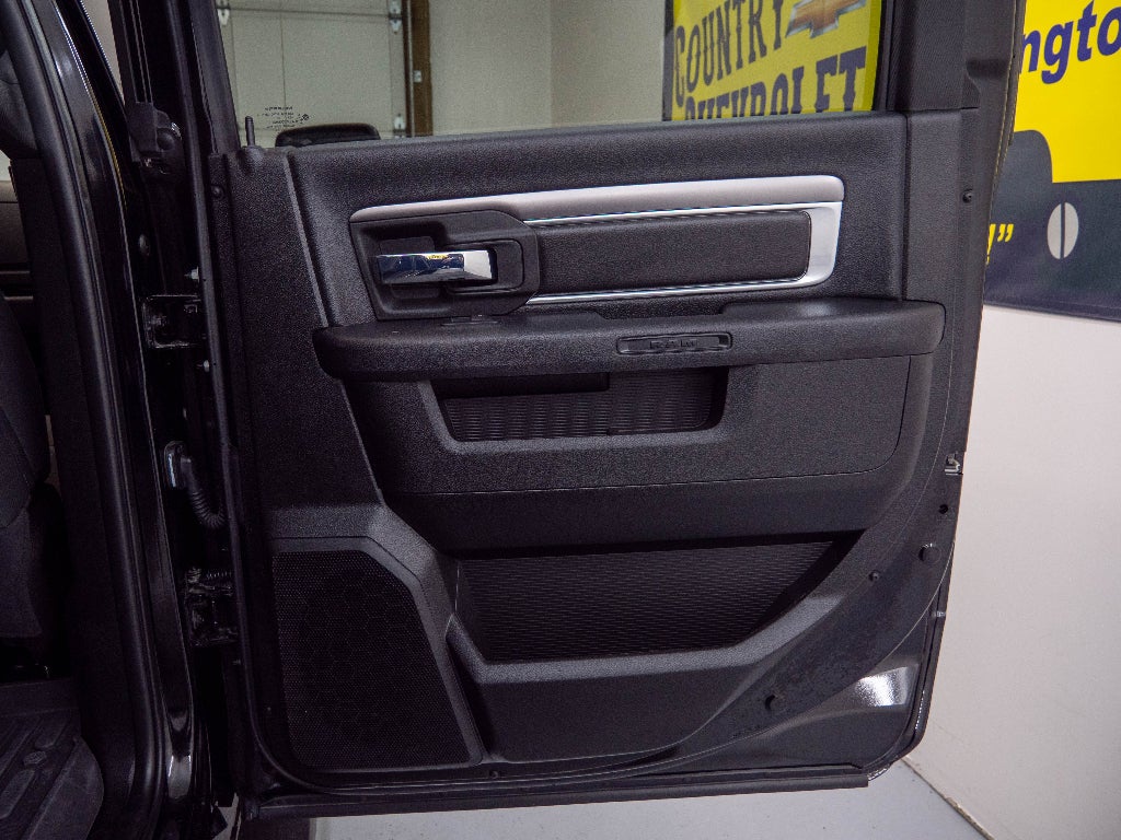 2021 RAM 1500 Classic SLT