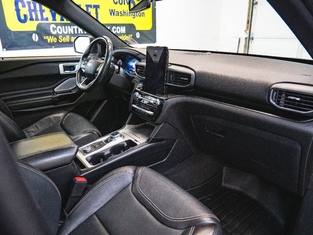 2021 Ford Explorer ST