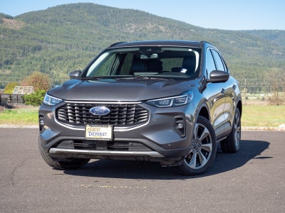 2024 Ford Escape Platinum