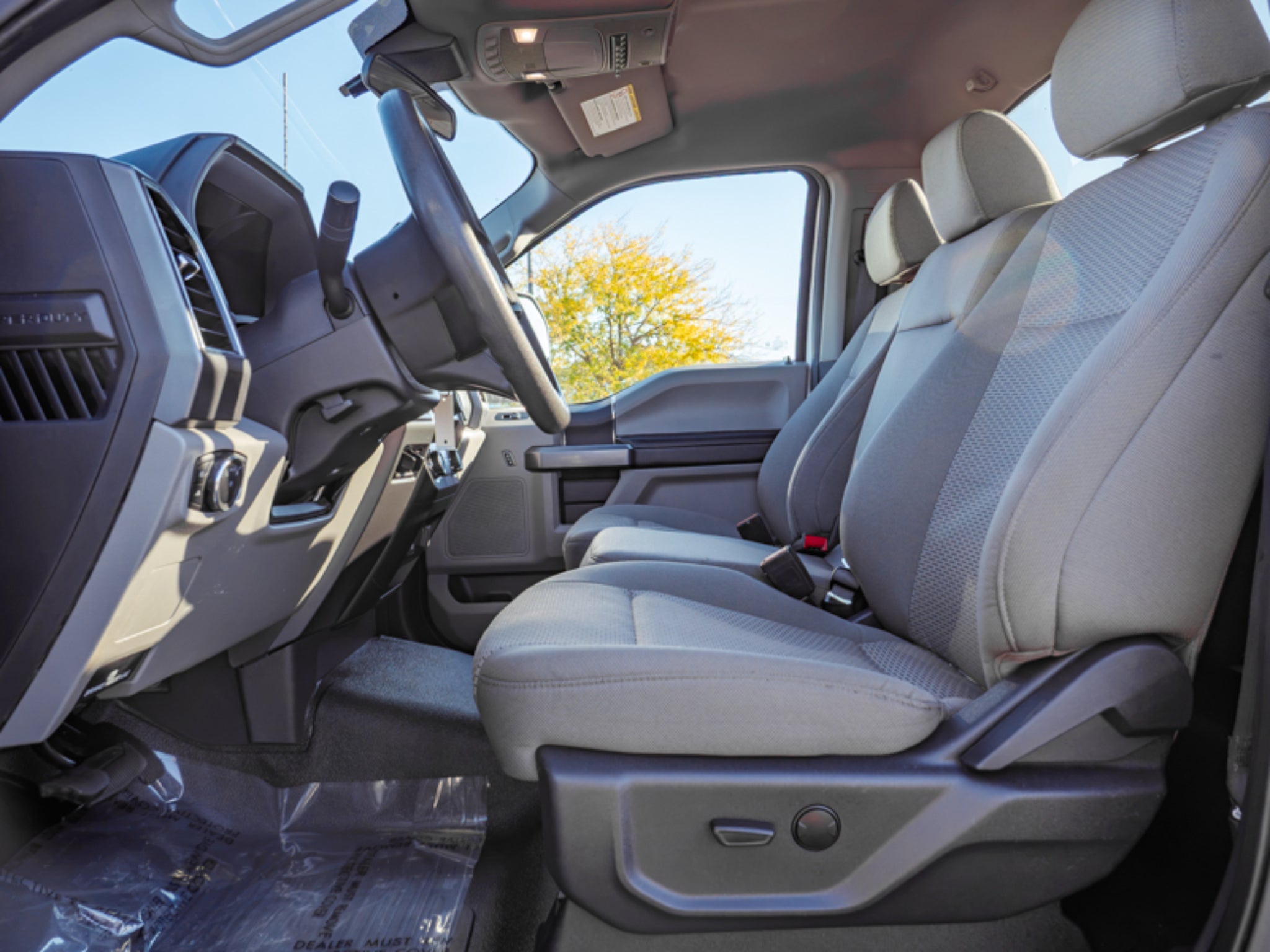 2022 Ford Super Duty F-350 SRW XL