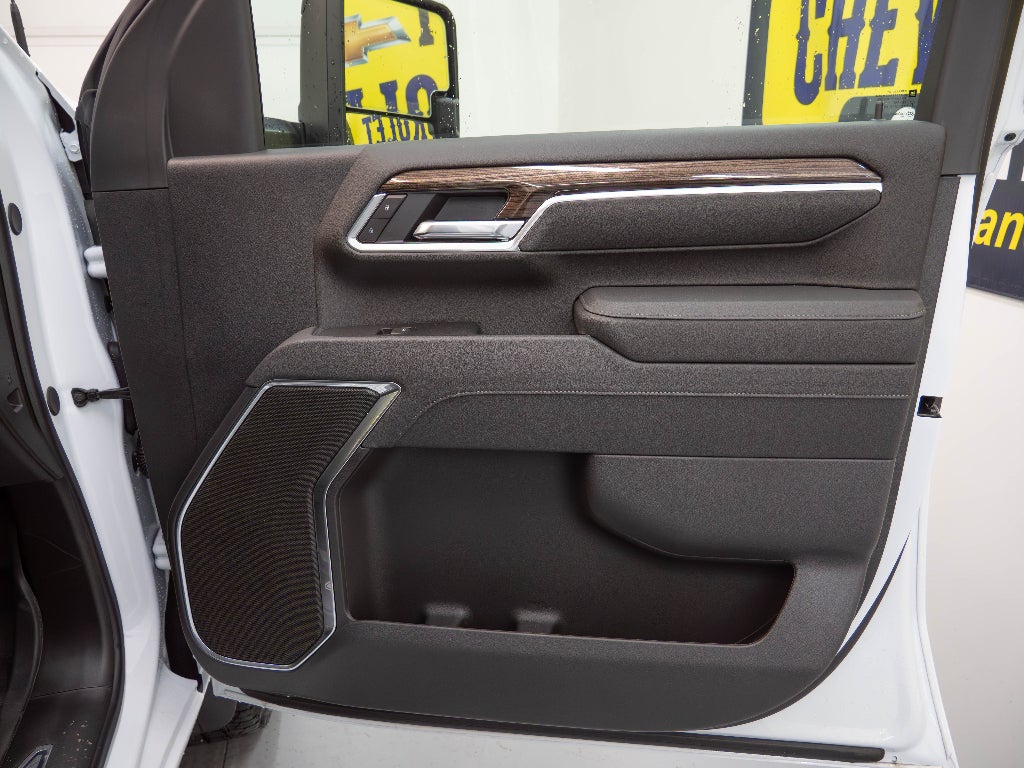 2025 Chevrolet Silverado 3500 HD LT