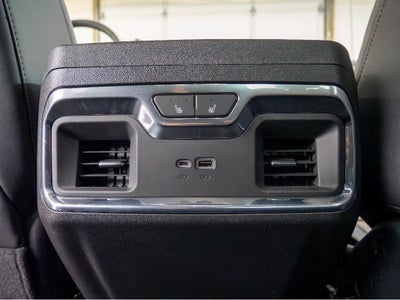 2025 Chevrolet Silverado 3500 HD High Country