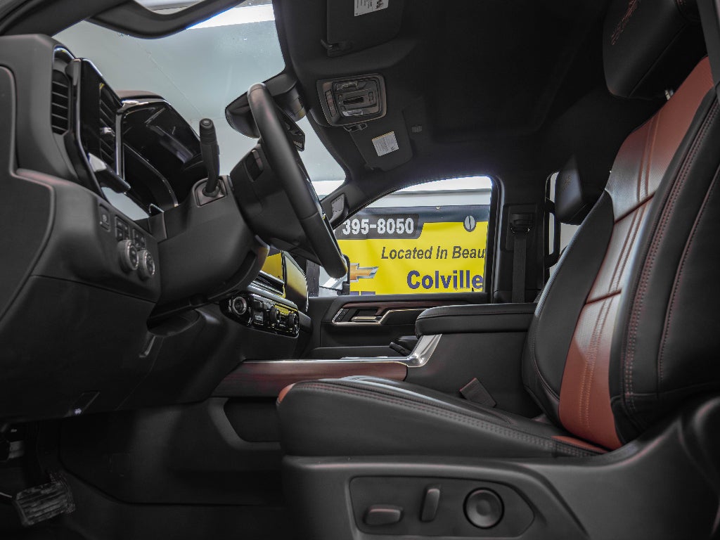 2025 Chevrolet Silverado 3500 HD High Country