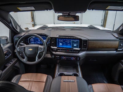 2025 Chevrolet Silverado 3500 HD High Country