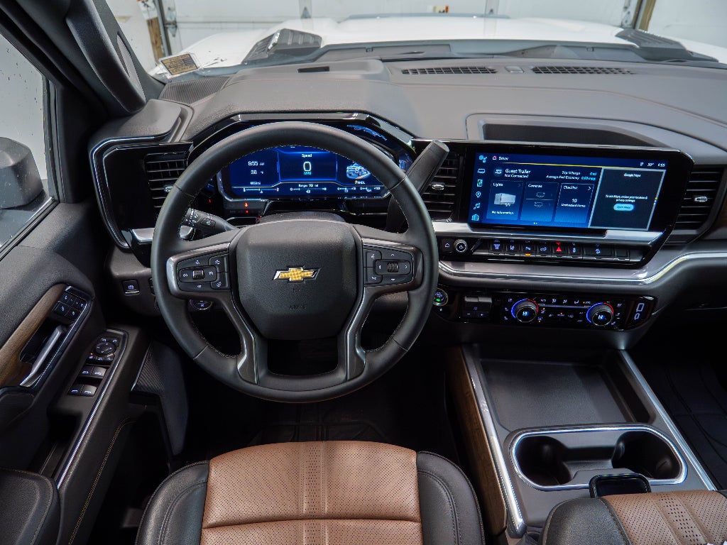 2025 Chevrolet Silverado 3500 HD High Country