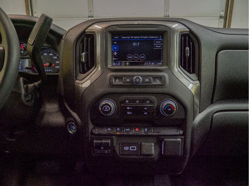 2025 Chevrolet Silverado 1500 Custom