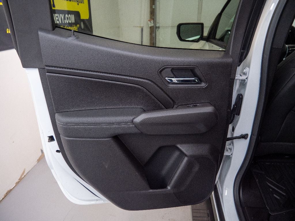 2025 Chevrolet Colorado WT/LT