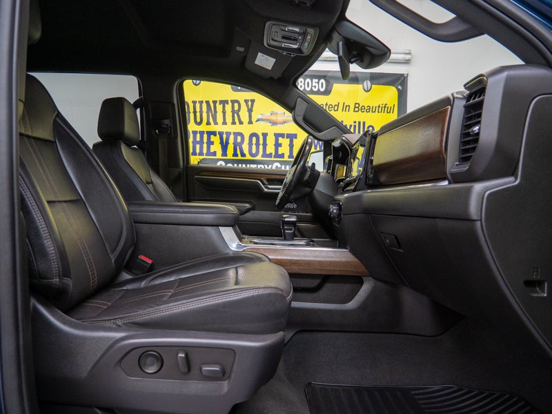 2022 Chevrolet Silverado 1500 High Country