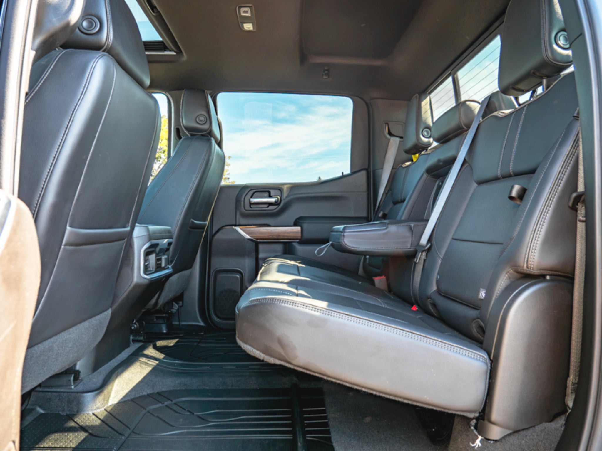 2022 Chevrolet Silverado 1500 LTD High Country