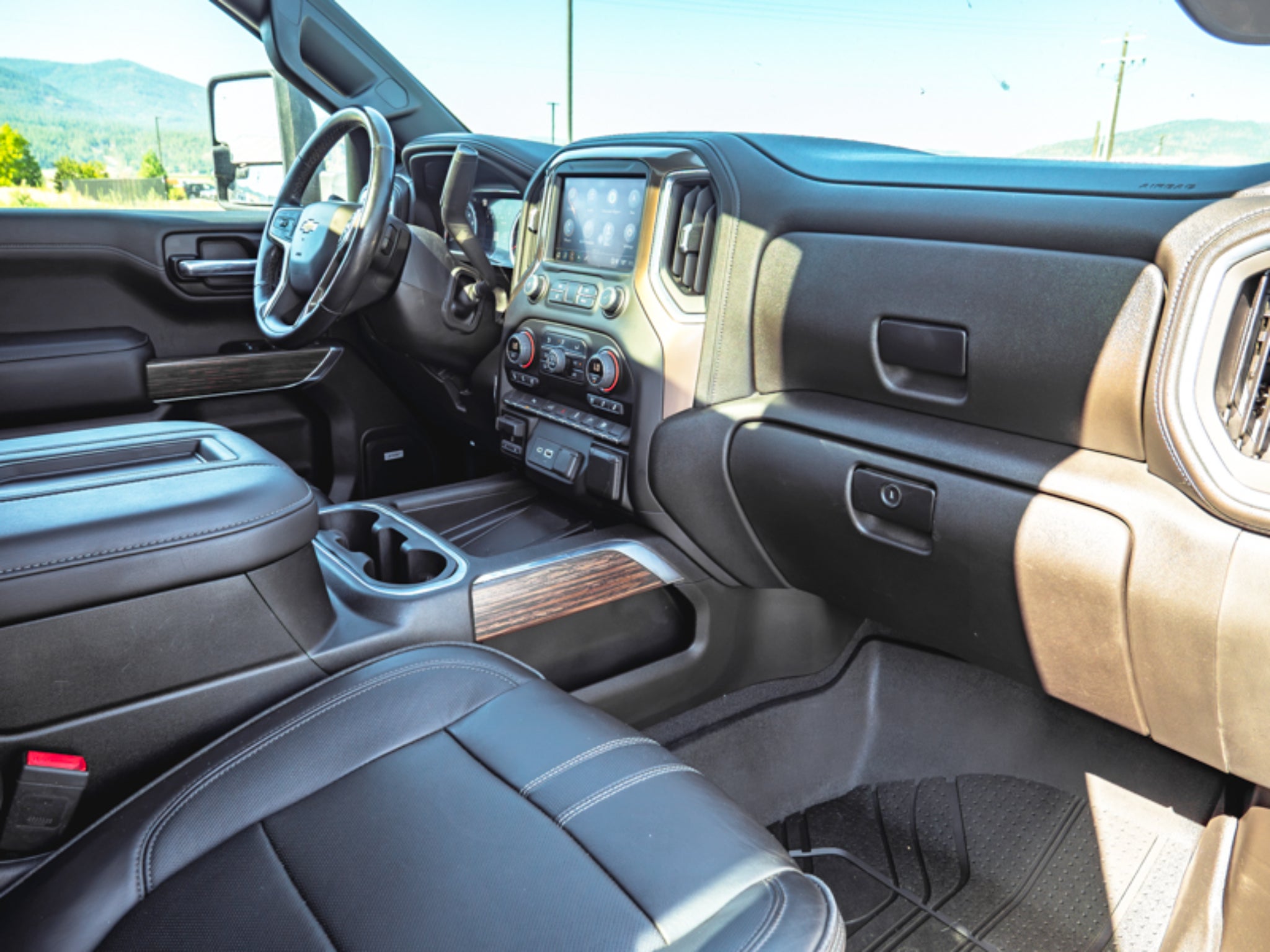 2022 Chevrolet Silverado 1500 LTD High Country