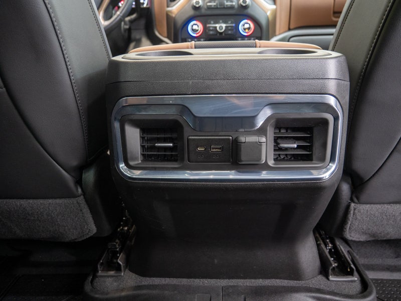 2022 Chevrolet Silverado 1500 LTD High Country