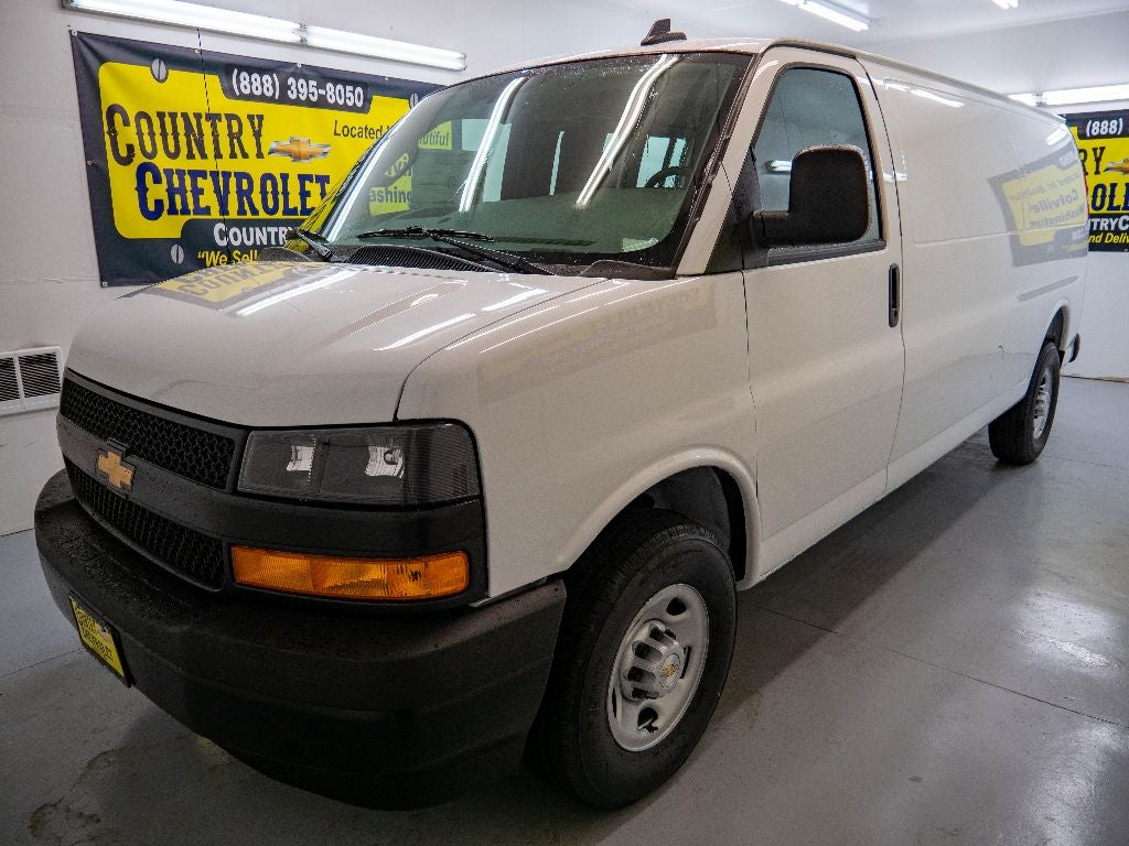 2025 Chevrolet Express Cargo 2500 WT