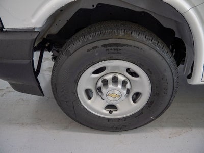 2025 Chevrolet Express Cargo 2500 WT