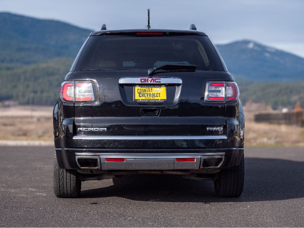 2016 GMC Acadia Denali