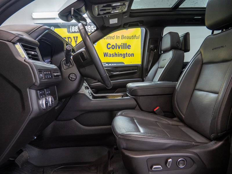 2023 GMC Yukon XL Denali