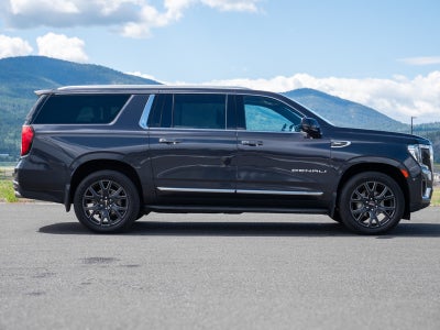 2023 GMC Yukon XL Denali