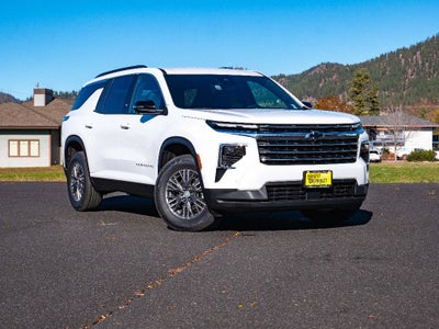 2026 Chevrolet Traverse LT