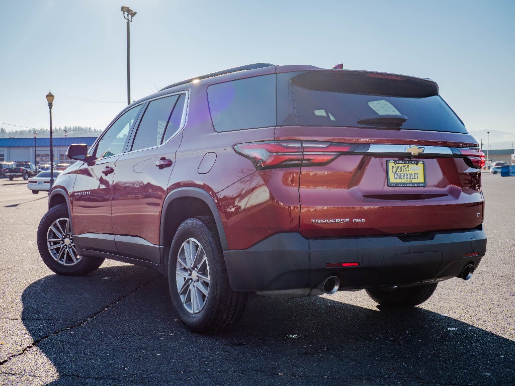 2023 Chevrolet Traverse LT Cloth