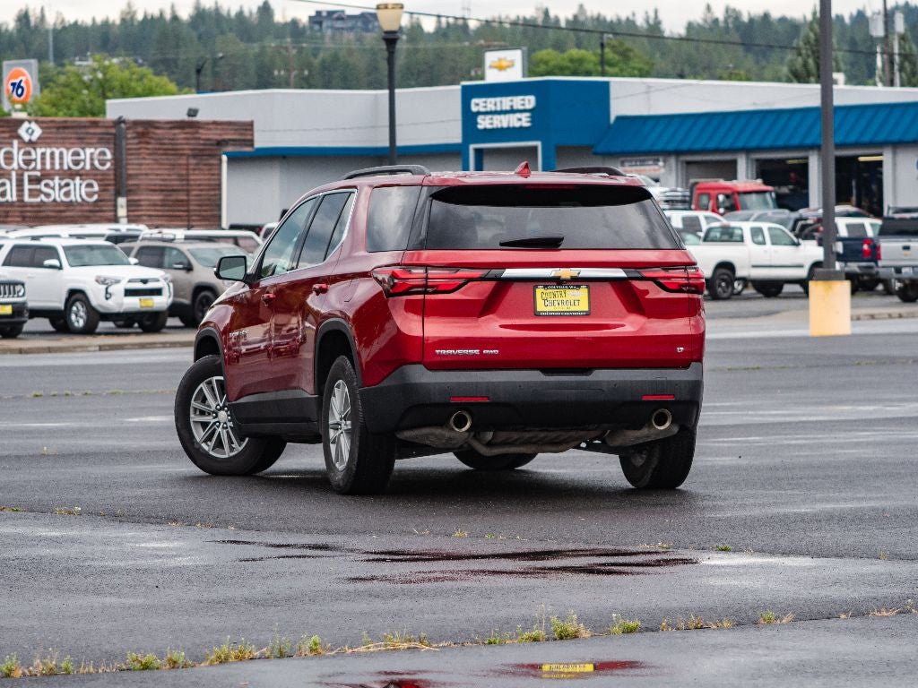2023 Chevrolet Traverse LT Cloth