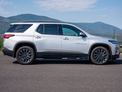 2022 Chevrolet Traverse RS