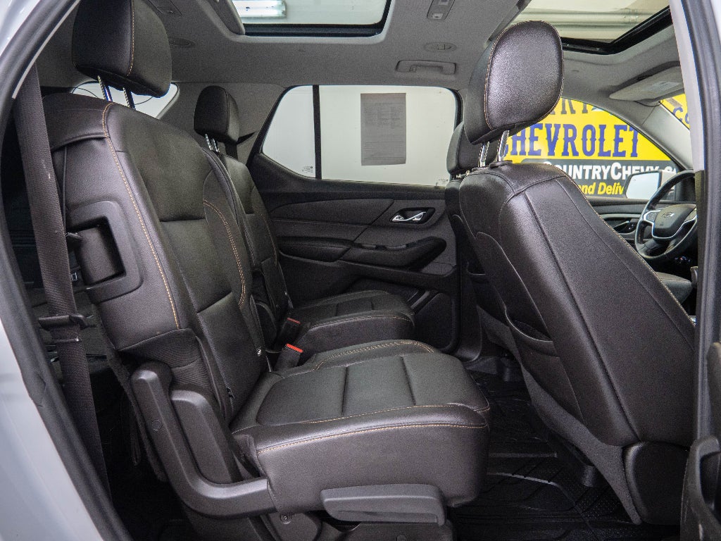 2021 Chevrolet Traverse RS