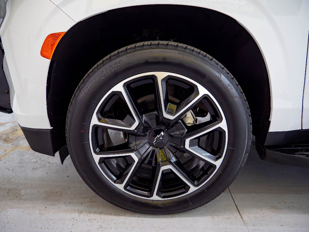 2024 Chevrolet Suburban RST