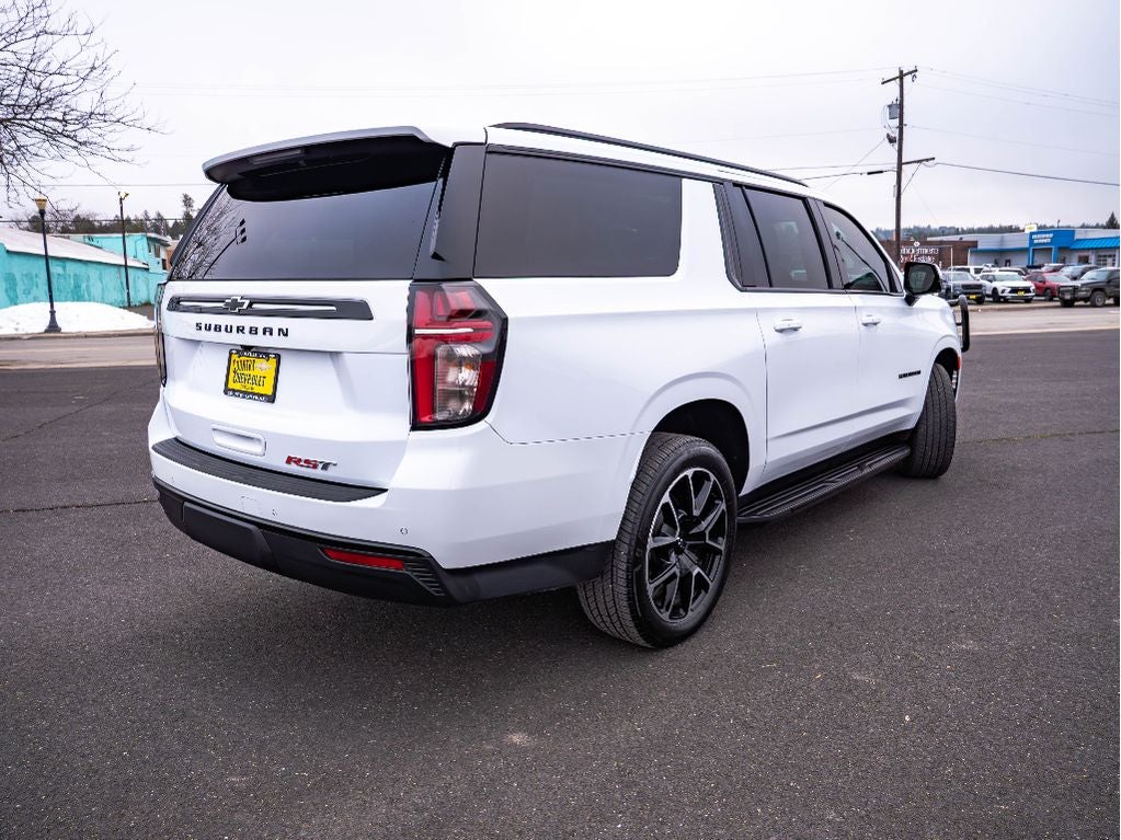 2024 Chevrolet Suburban RST
