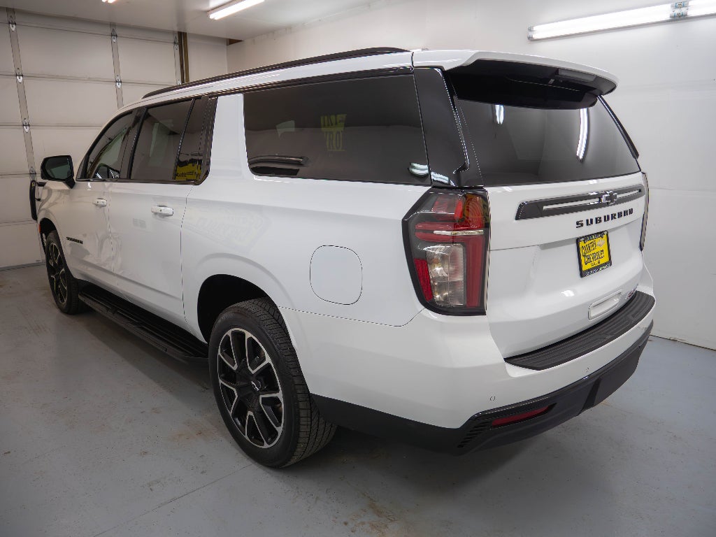 2024 Chevrolet Suburban RST