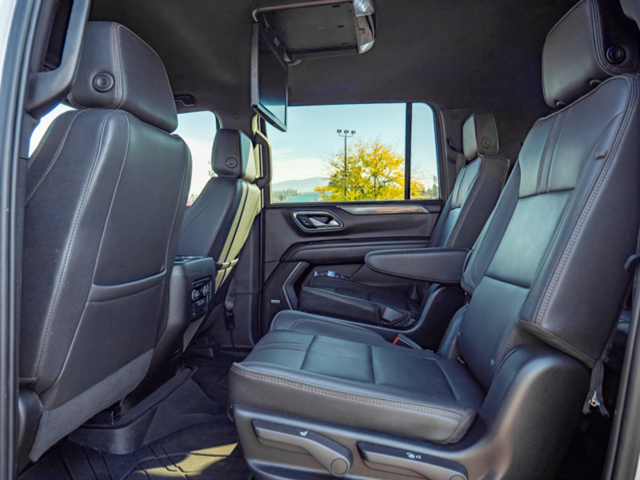 2022 Chevrolet Suburban RST