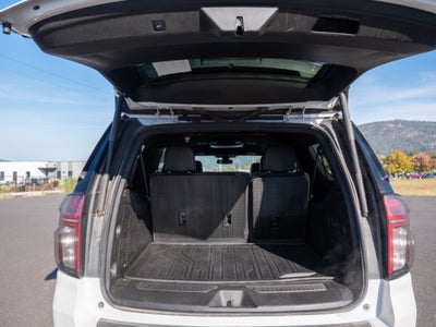 2022 Chevrolet Suburban RST