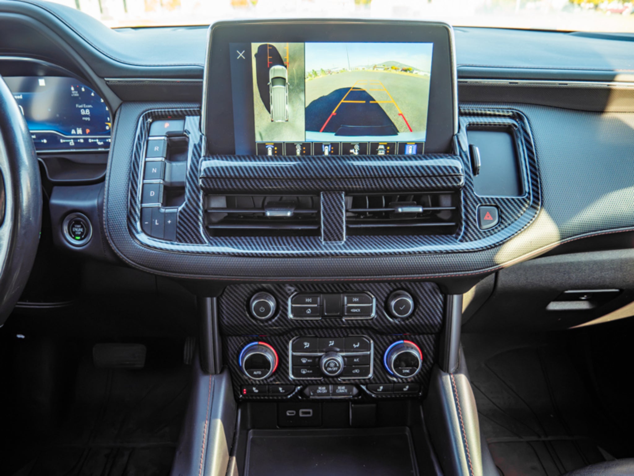 2022 Chevrolet Suburban RST