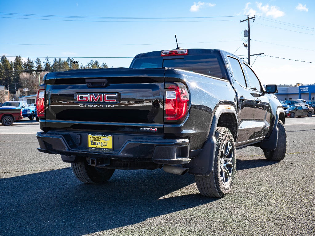 2024 GMC Canyon AT4