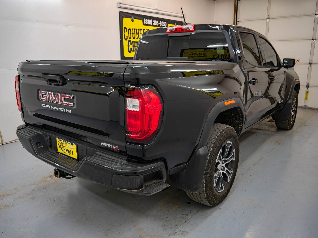 2024 GMC Canyon AT4