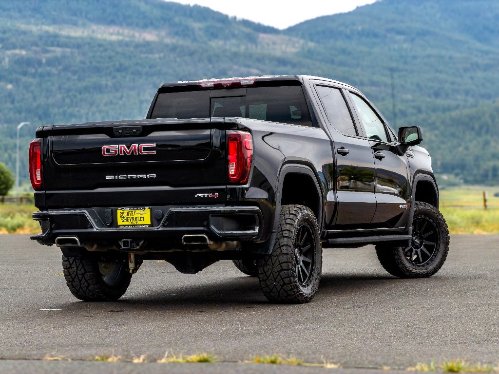 2022 GMC Sierra 1500 AT4