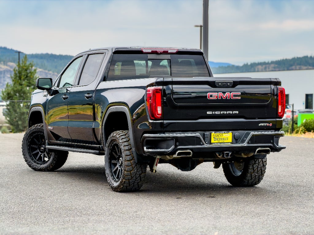 2022 GMC Sierra 1500 AT4