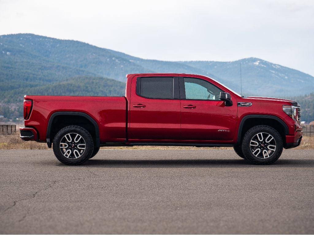 2022 GMC Sierra 1500 AT4