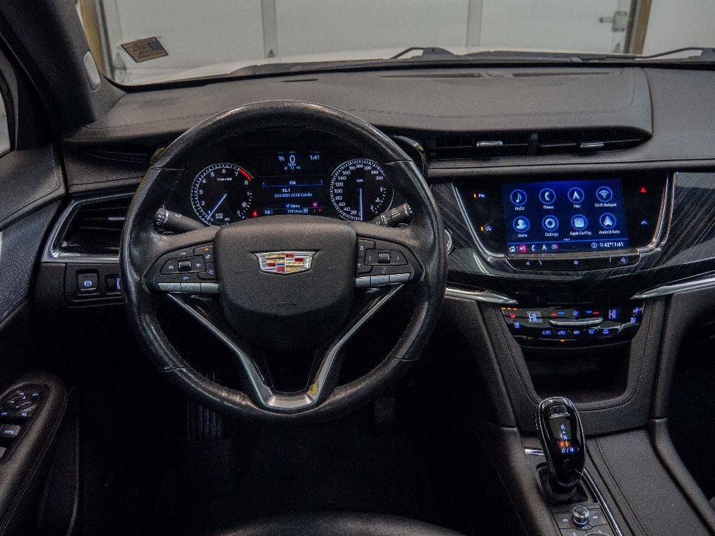 2020 Cadillac XT6 Premium Luxury