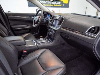 2023 Chrysler 300 Touring L