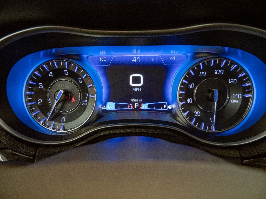 2023 Chrysler 300 Touring L