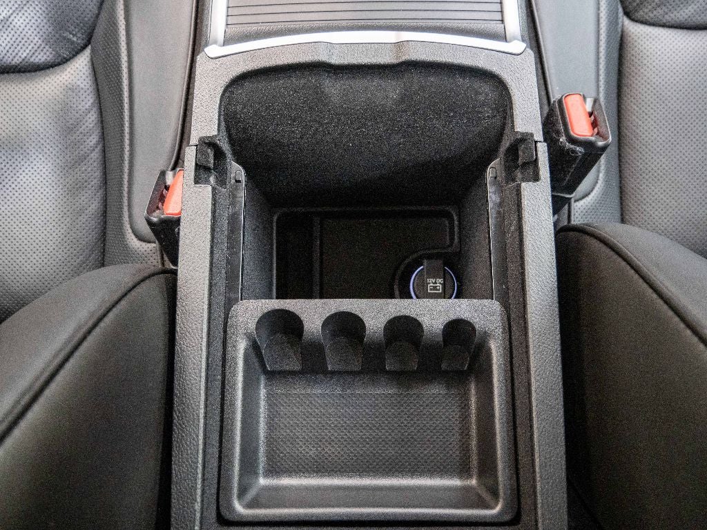 2023 Chrysler 300 Touring L