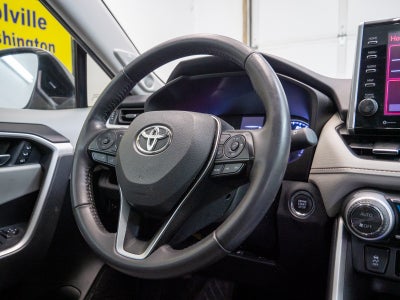 2022 Toyota RAV4 XLE Premium