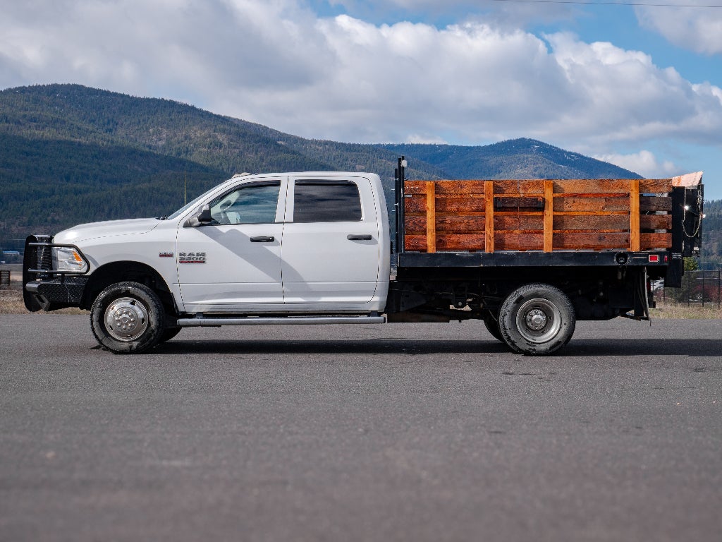 2017 RAM 3500 Chassis Cab Tradesman