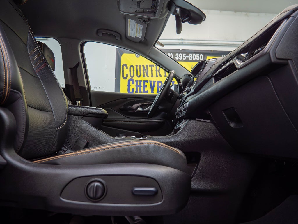 2023 GMC Terrain AT4