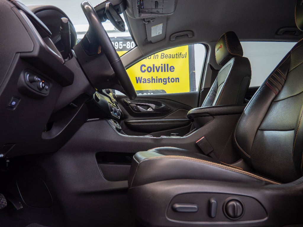 2023 GMC Terrain AT4