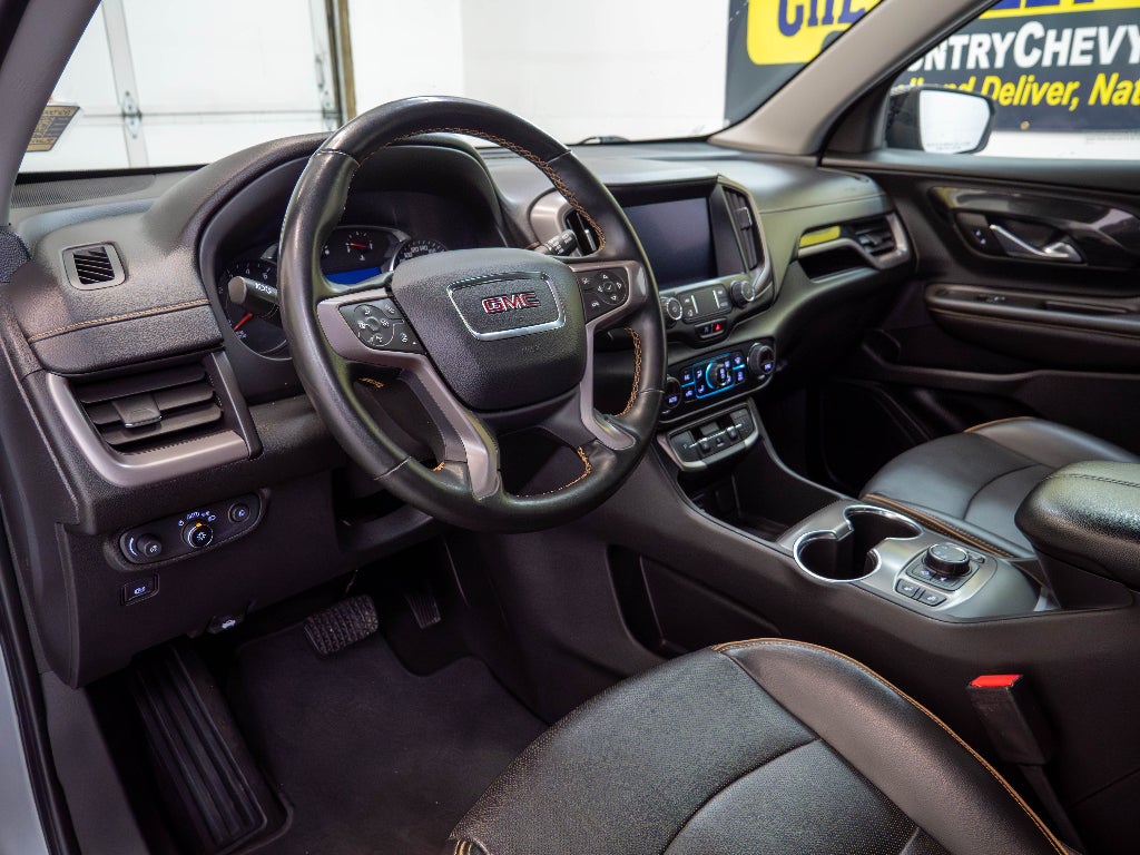 2023 GMC Terrain AT4