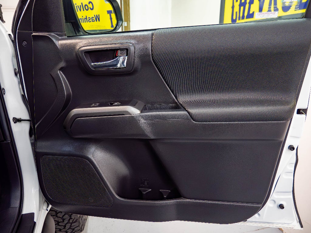 2022 Toyota Tacoma 4WD SR5