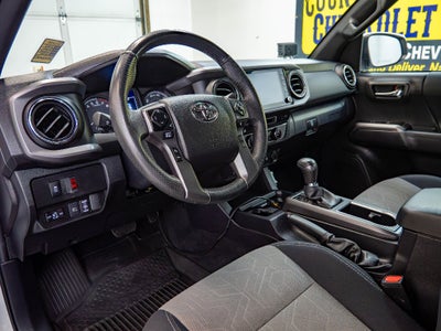 2022 Toyota Tacoma 4WD SR5