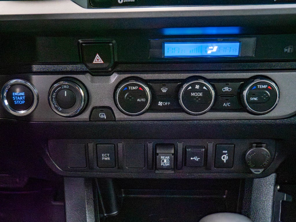 2022 Toyota Tacoma 4WD SR5