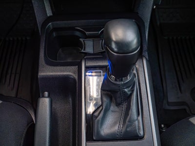 2022 Toyota Tacoma 4WD SR5