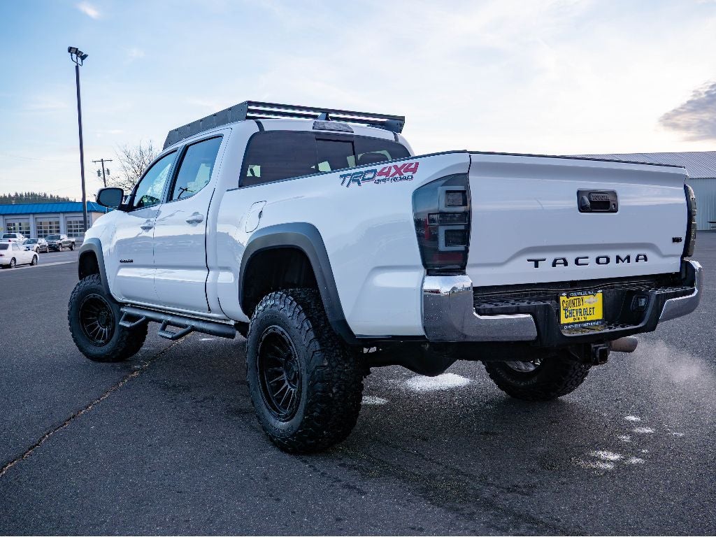 2022 Toyota Tacoma 4WD SR5